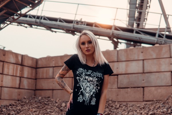 Tekk is Back - Skull - Ladies T-Shirt